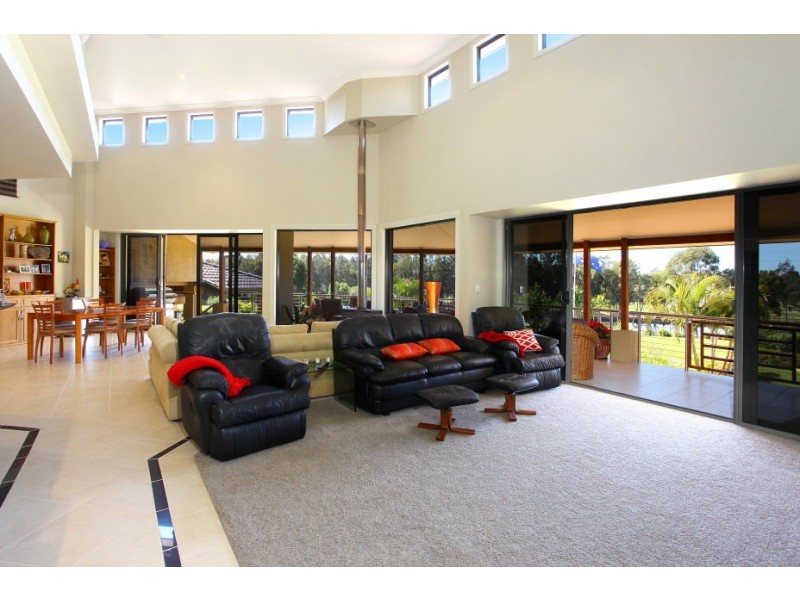 80 Peach Drive, Robina QLD 4226