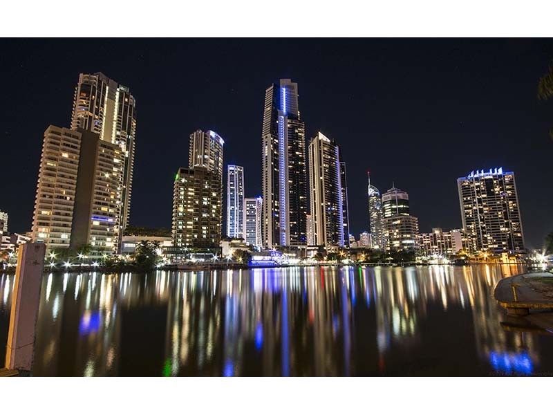 33 Tarcoola Crescent, Chevron Island QLD 4217