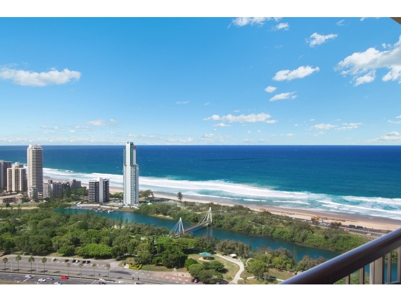 176/2 ‘Atlantis West’ Admiralty Drive, Paradise Waters QLD 4217