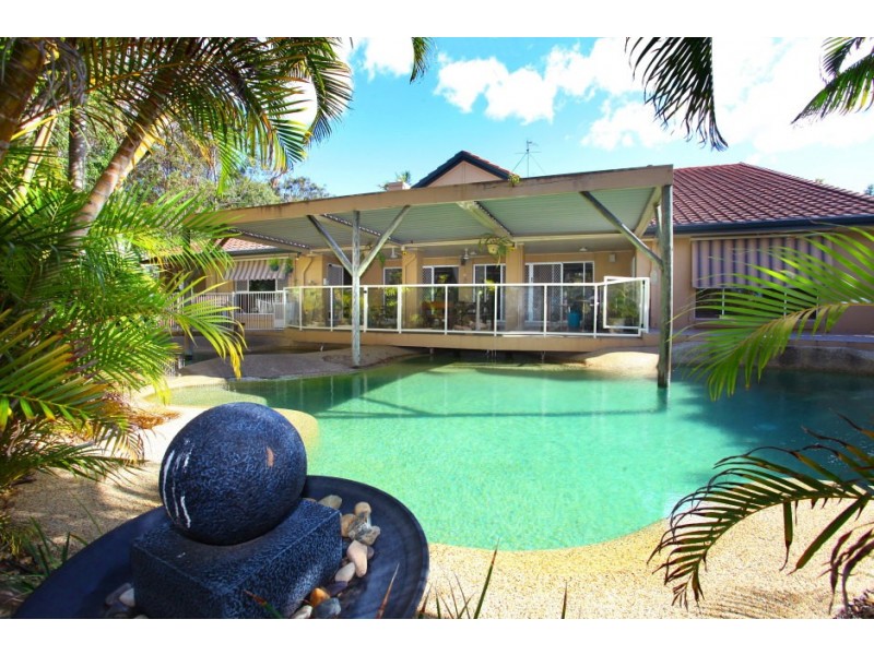 24 Ben Hogan Crescent, Parkwood QLD 4214