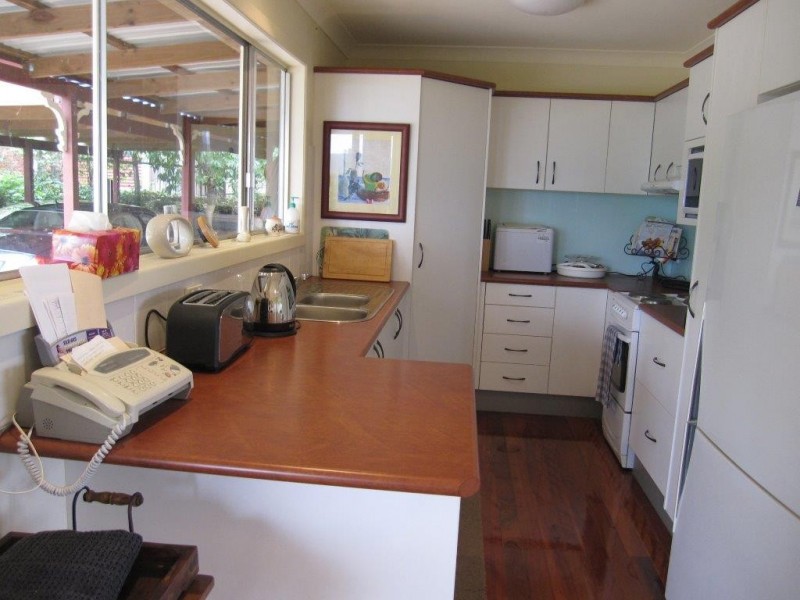 2006 Beechmont Road (Cnr of Windabout Rd), Beechmont QLD 4211