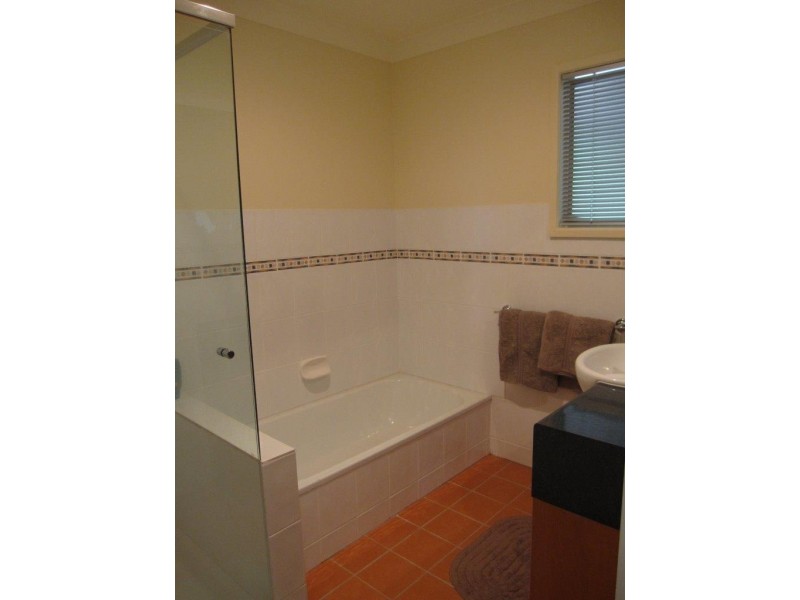 2006 Beechmont Road (Cnr of Windabout Rd), Beechmont QLD 4211