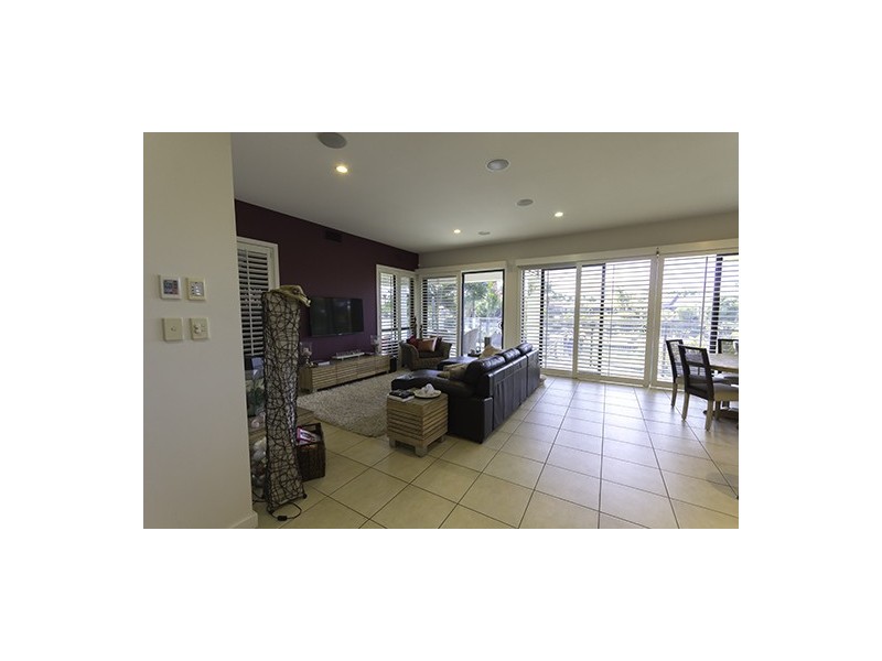 1 Blair Athol Crescent, Bundall QLD 4217
