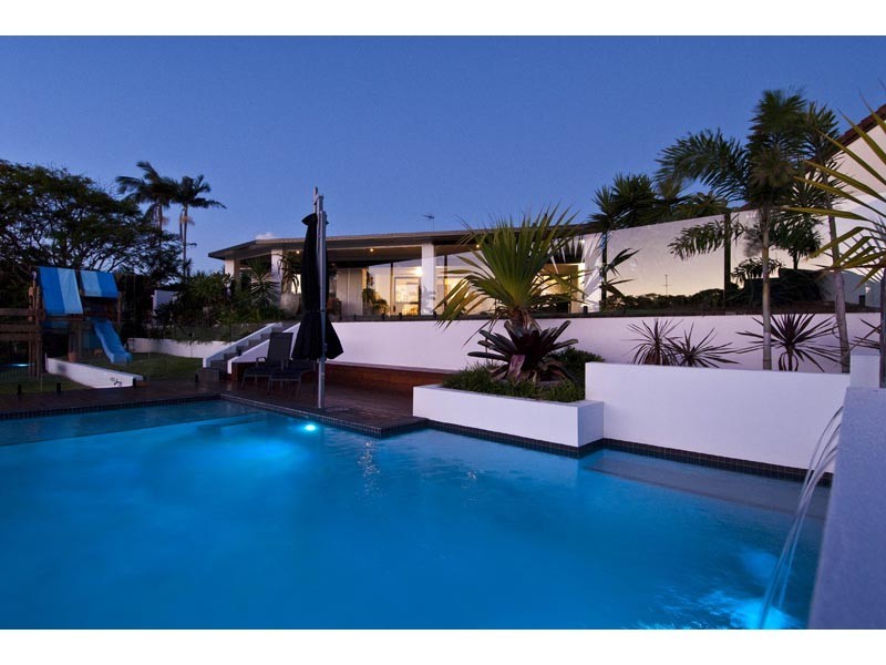 9 Moomba Court, Sorrento QLD 4217