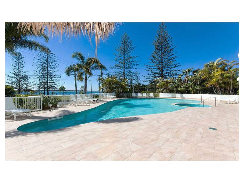 1205/182-192 ‘Crystal Bay Resort’ Marine Parade, Labrador QLD 4215