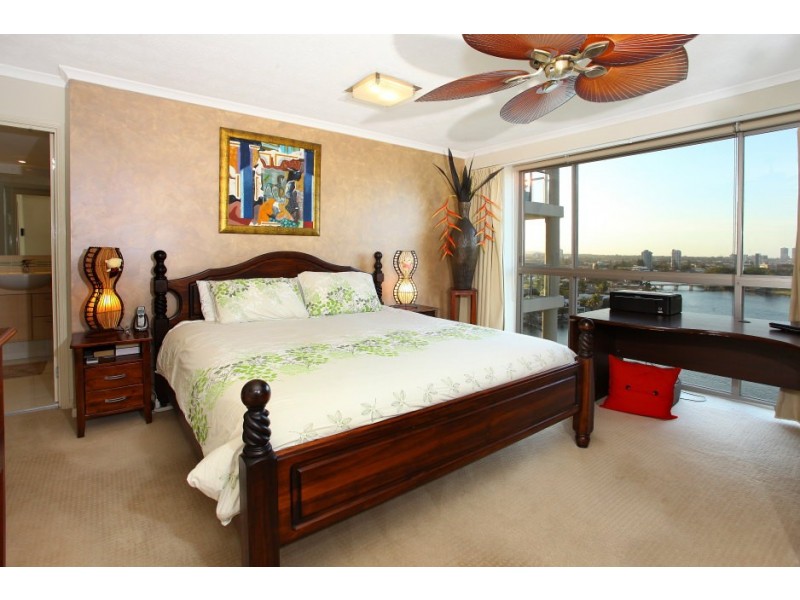 45/2898 ‘The Pinnacle’ Gold Coast Highway, Surfers Paradise QLD 4217