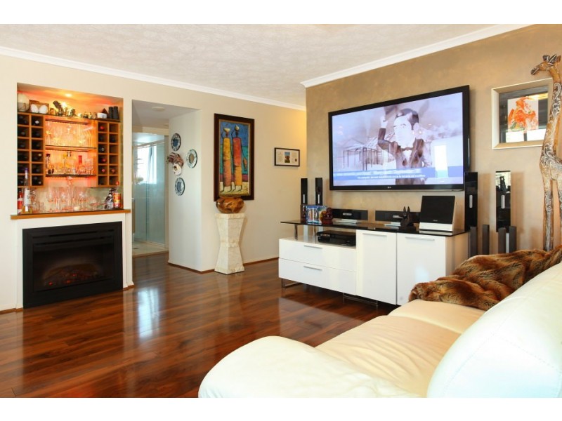 45/2898 ‘The Pinnacle’ Gold Coast Highway, Surfers Paradise QLD 4217