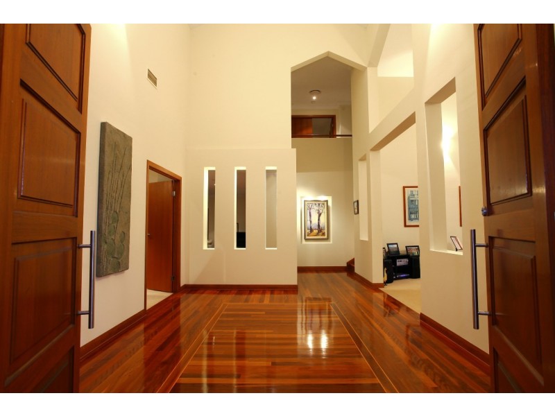 22-24 Midgera Street, Ashmore QLD 4214