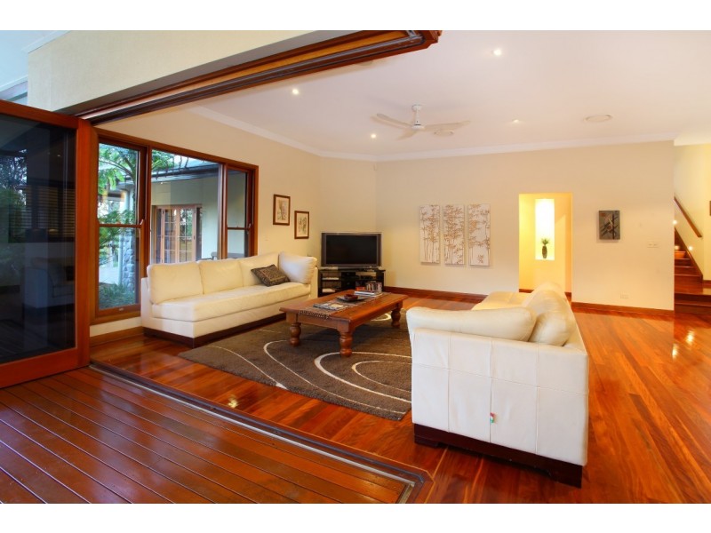 22-24 Midgera Street, Ashmore QLD 4214