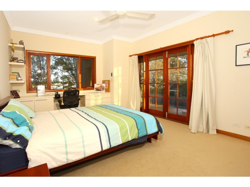 22-24 Midgera Street, Ashmore QLD 4214