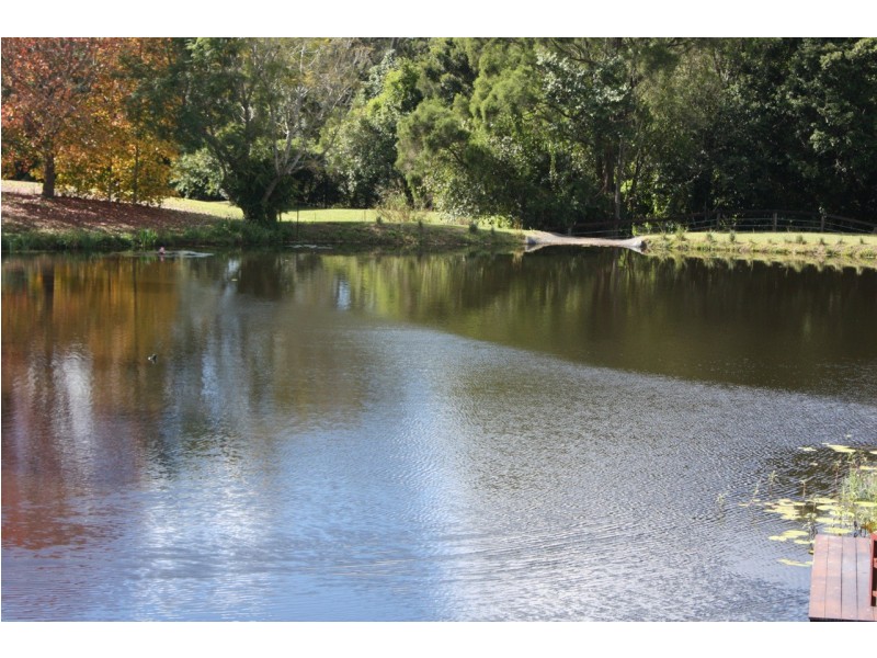 Guanaba QLD 4210