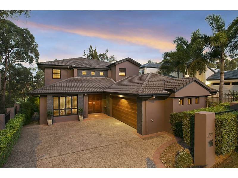 292 Ron Penhaligon Way, Robina QLD 4226