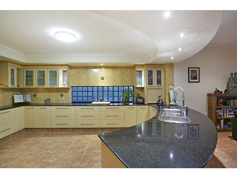292 Ron Penhaligon Way, Robina QLD 4226