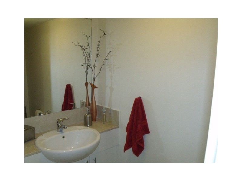 15/2894 ‘The Pinnacle’ Gold Coast Highway, Surfers Paradise QLD 4217