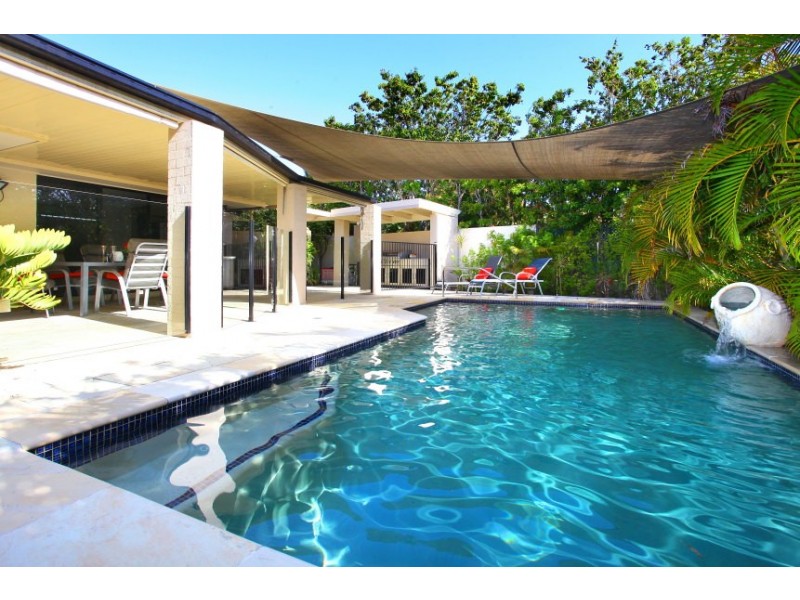 1 Lillywood Circuit, Molendinar QLD 4214