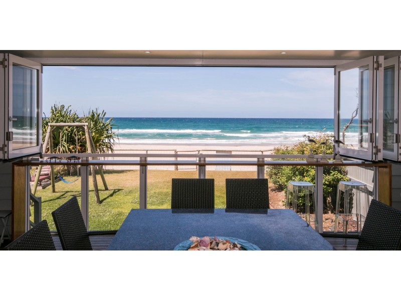 255 Jefferson Lane, Palm Beach QLD 4221