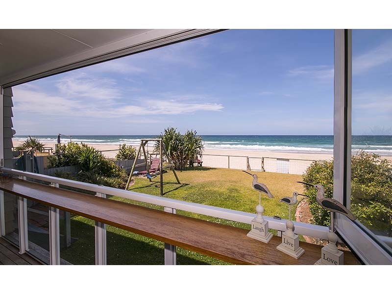 255 Jefferson Lane, Palm Beach QLD 4221