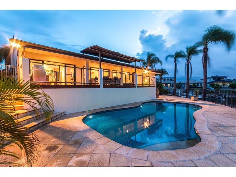 3 Saywell Street, Sorrento QLD 4217