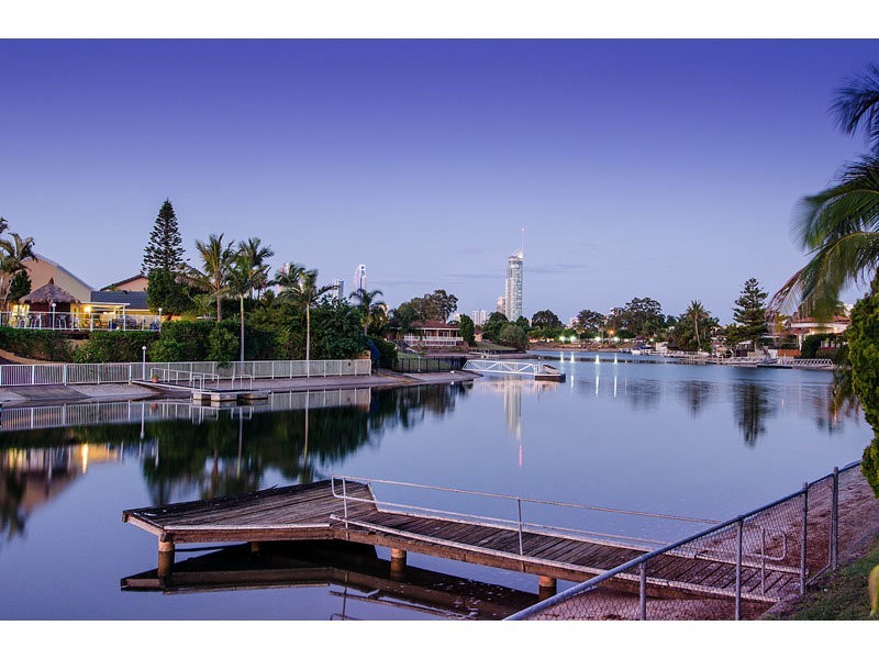 3 Saywell Street, Sorrento QLD 4217