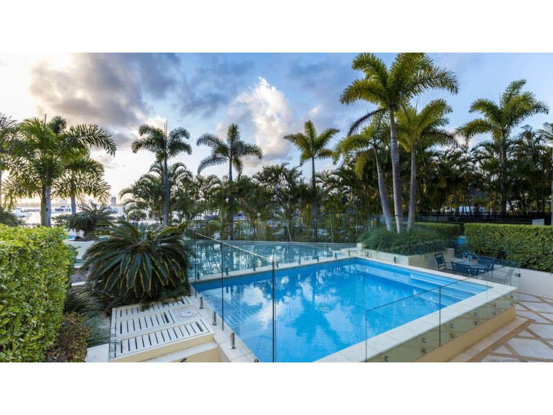 Main Beach QLD 4217