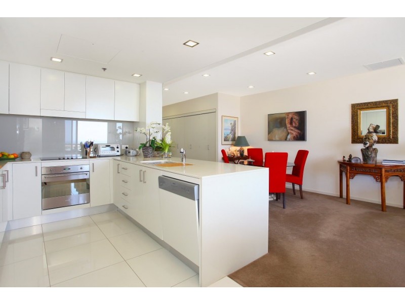 1006/34 ‘Victoria Towers’ Scarborough Street, Southport QLD 4215