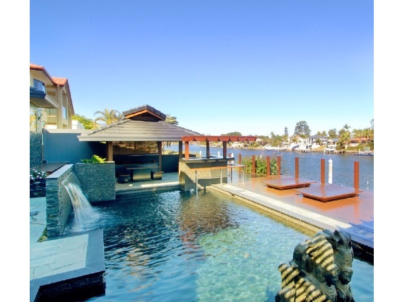 Benowa Waters QLD 4217