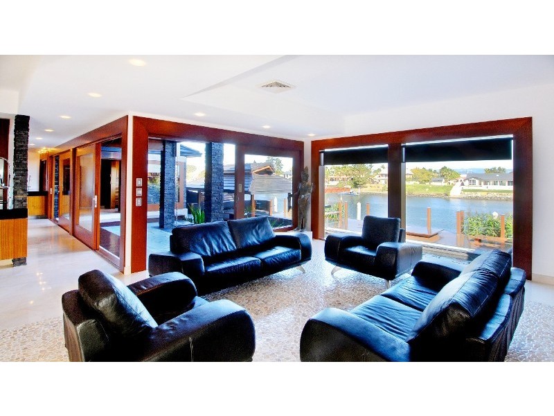 Benowa Waters QLD 4217