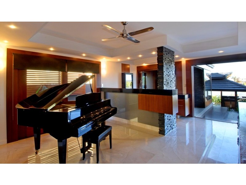 Benowa Waters QLD 4217