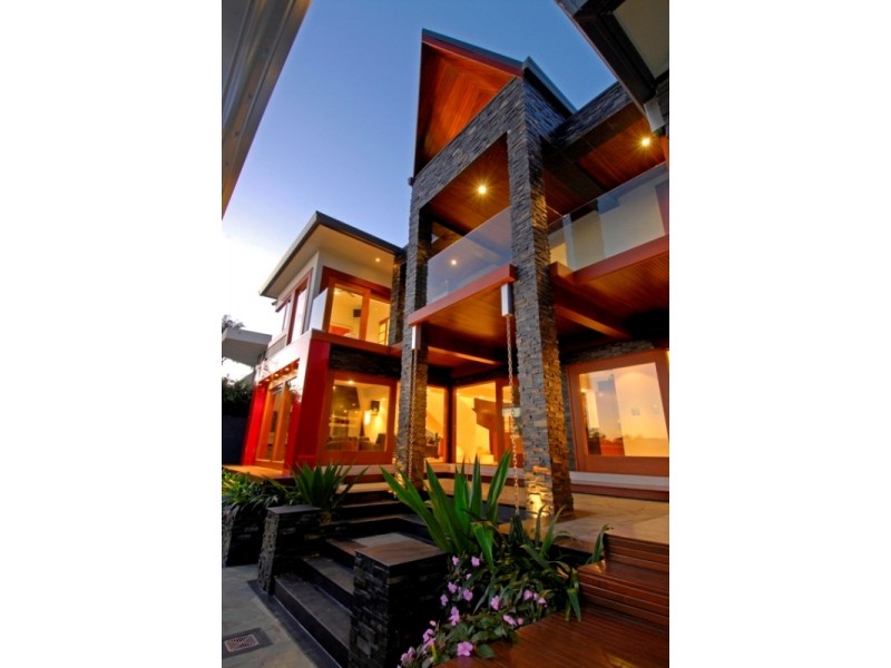 Benowa Waters QLD 4217