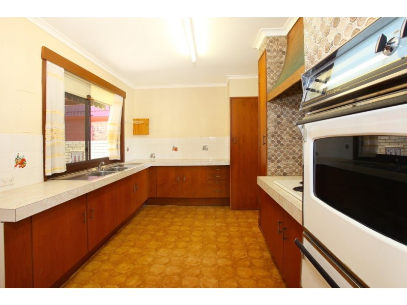 71 Gibraltar Drive, Isle Of Capri QLD 4217