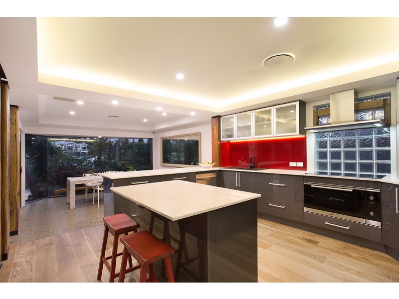 26 Emu Court, Sorrento QLD 4217