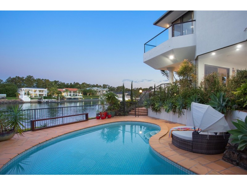 26 Emu Court, Sorrento QLD 4217