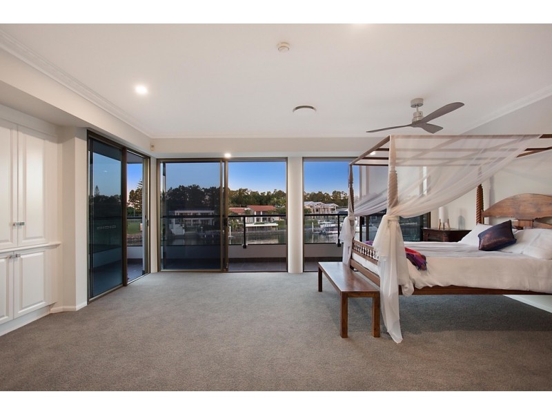 26 Emu Court, Sorrento QLD 4217