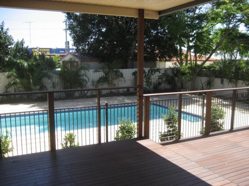 35 Coogeen Street, Bundall QLD 4217