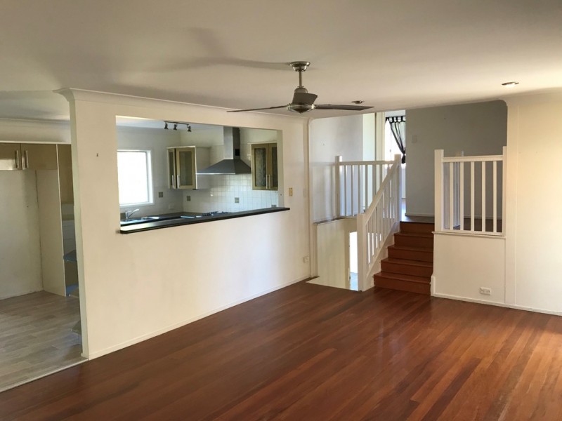 35 Coogeen Street, Bundall QLD 4217