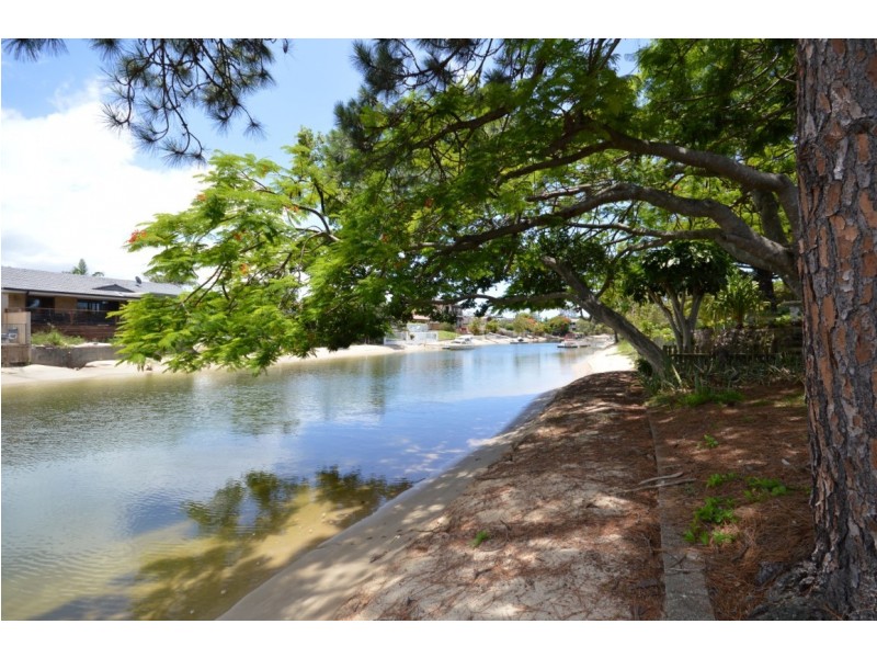 21 Flamingo Keys, Broadbeach Waters QLD 4218