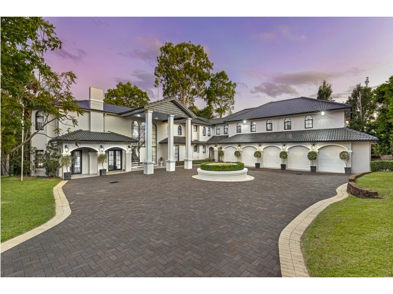 2 Charlton Street, Southport QLD 4215