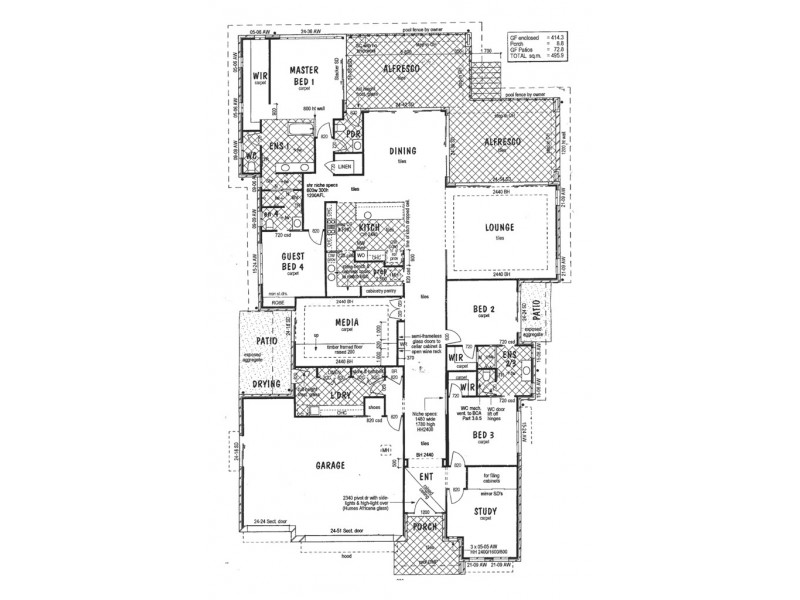 2211 Taromeo Court, Hope Island QLD 4212 Floorplan