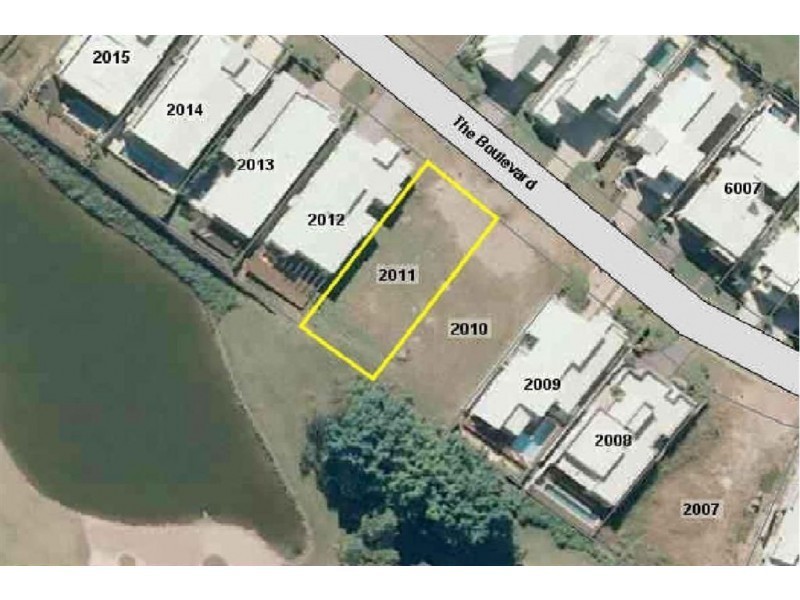 2011 The Boulevarde, Benowa QLD 4217