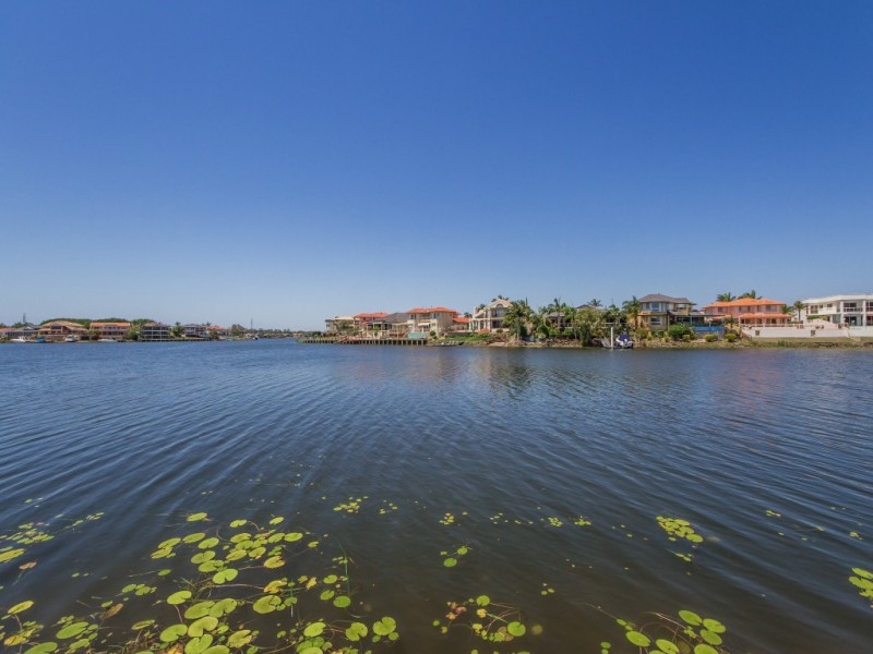 17 Key Biscayne, Clear Island Waters QLD 4226