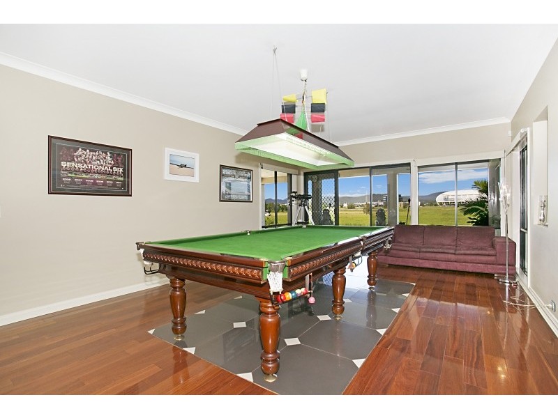 68 Peach Drive, Robina QLD 4226