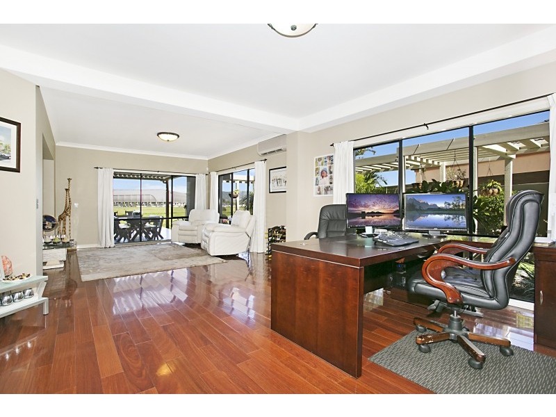 68 Peach Drive, Robina QLD 4226