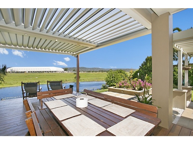 68 Peach Drive, Robina QLD 4226