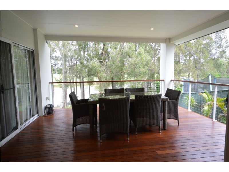 53 Fairway Drive, Clear Island Waters QLD 4226