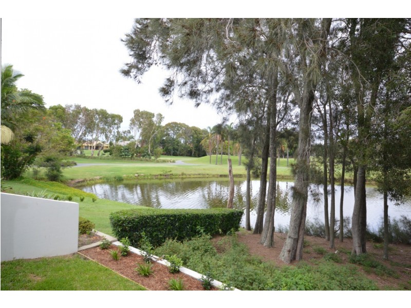 53 Fairway Drive, Clear Island Waters QLD 4226