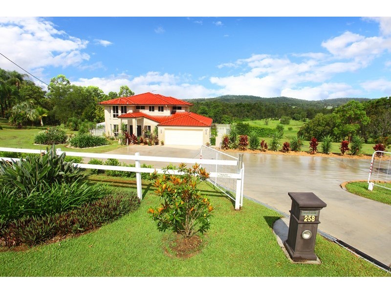 258 Birds Road, Guanaba QLD 4210