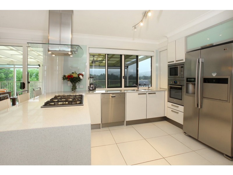 258 Birds Road, Guanaba QLD 4210