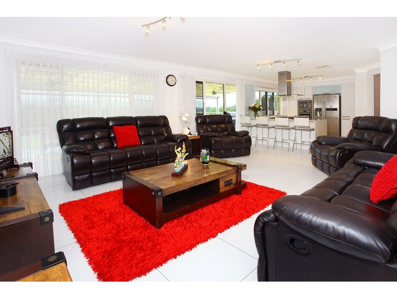 258 Birds Road, Guanaba QLD 4210