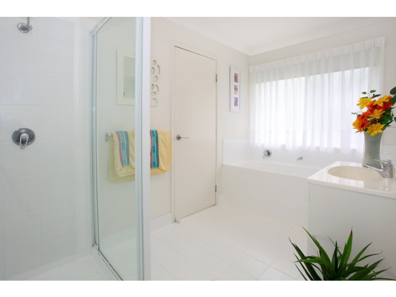258 Birds Road, Guanaba QLD 4210