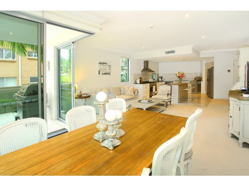 3/30 ‘Alia’ Tarcoola Crescent, Chevron Island QLD 4217